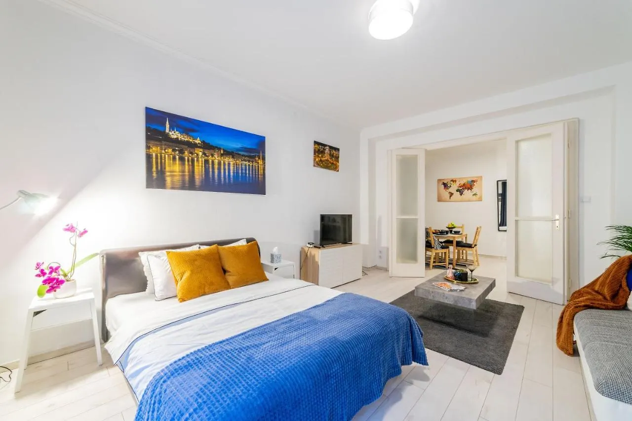 Del Mar Apartment Budapest 0*,  Hongrie
